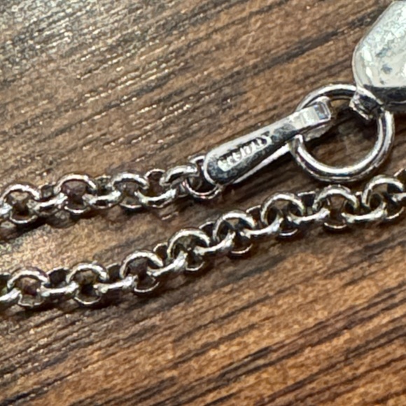 Sterling silver 925 NWT broken heart  pendant w/cubic zirconia on ss link chain - Picture 5 of 9